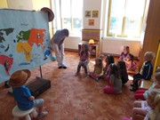 Divadlo Cestujeme kolem světa za pohádkou